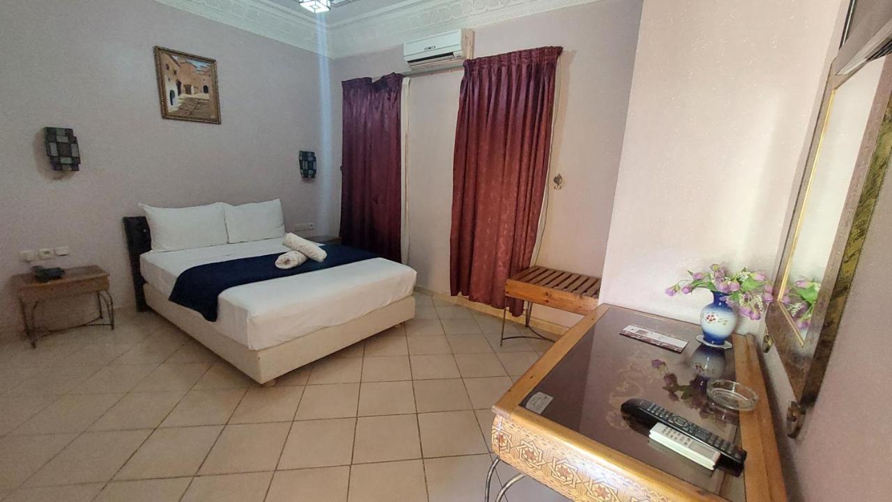 Kasbat Aferdou Hotel Errachidia Bagian luar foto